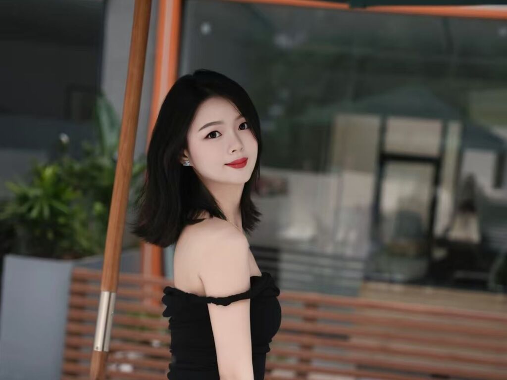 Meng Ruoxi Picture